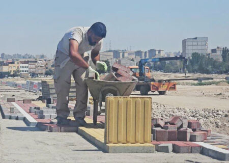 شروع عملیات کف سازی فاز دوم پارک حاشیه اراضی ارتش