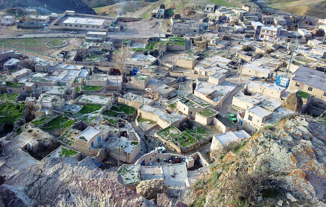 ۸۰ درصد مساکن روستایی بخش خاروانا مقاوم نیست