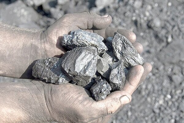 معدن تیتان اورمیه به بهره‌برداری می‌رسد