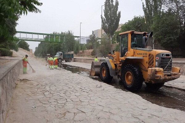 پاکسازی و ساماندهی “میدان‌چایی” آغاز شد