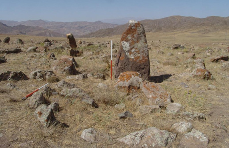 شناسایی ۳۱ محوطه تاریخی در خاروانا/ کشف ۶۷ محوطه باستانی طی ۴ ماه