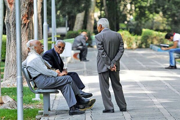 بازنشستگان فعلاً بیمه تکمیلی ندارند!