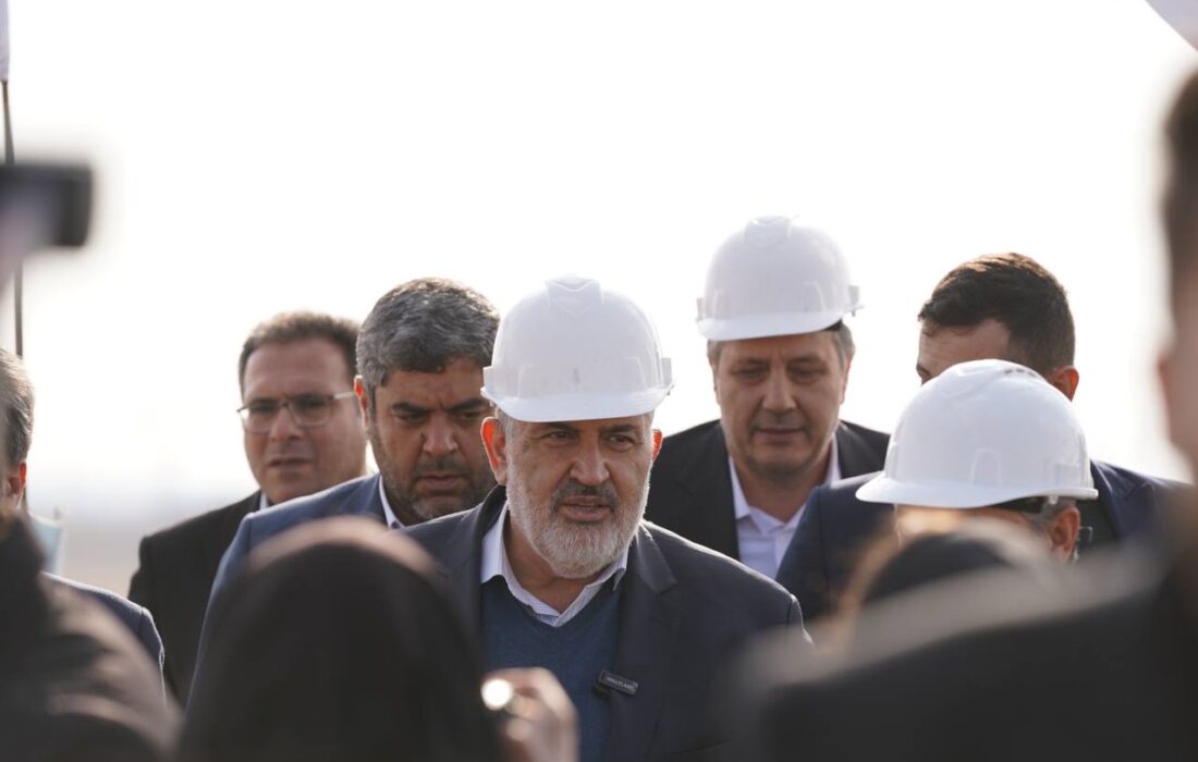 فاز دوم مخزن ۱۰۰ هزار مترمکعبی آب شرب تبریز با حضور وزیر نیرو افتتاح شد
