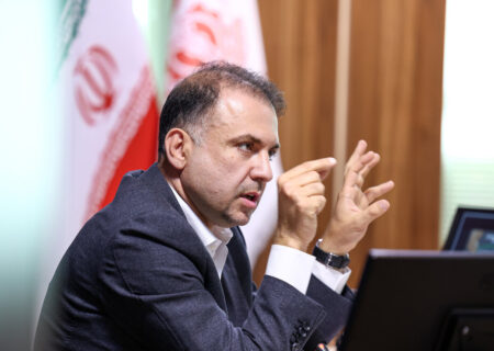 مسیر توسعه ساخت داخل را با جدیت در شرکت ملی مس دنبال می‌کنیم