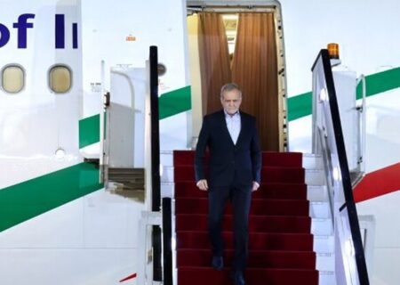 پزشکیان به تهران بازگشت/ در سفر یک روزه رئیس جمهوری به باکو چه گذشت