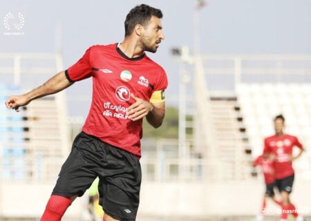 خلیل‌زاده محروم شد