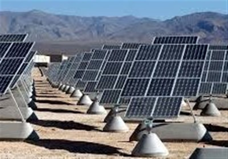 کلنگ ۹ نیروگاه خورشیدی در آذربایجان‌شرقی بر زمین خورد