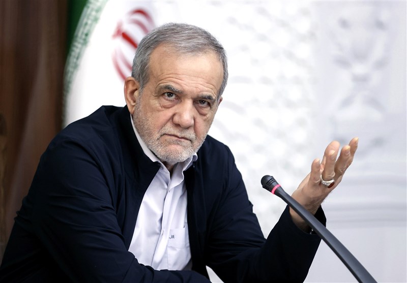 تمامی ادارات باید به پنل‌های خورشیدی مجهز شوند/در تابستان برق به ادارات داده نخواهد شد