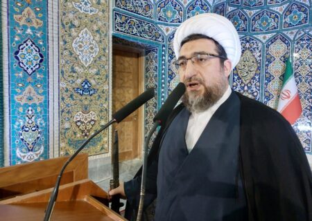 انتقاد امام جمعه تبریز از وعده های شفاهی مسئولان کشوری در سفر به آذربایجان شرقی!