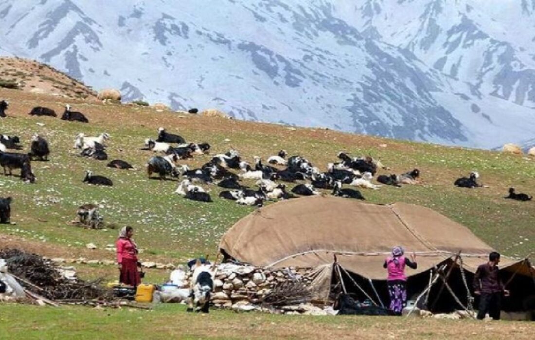 عشایر کشور صاحب کدپستی و کافی نت سیار می‌شوند