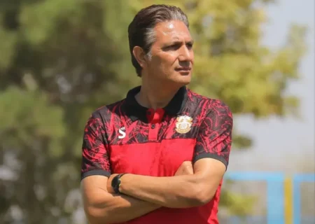 اخراج سرمربی دو هفته مانده به پایان!
