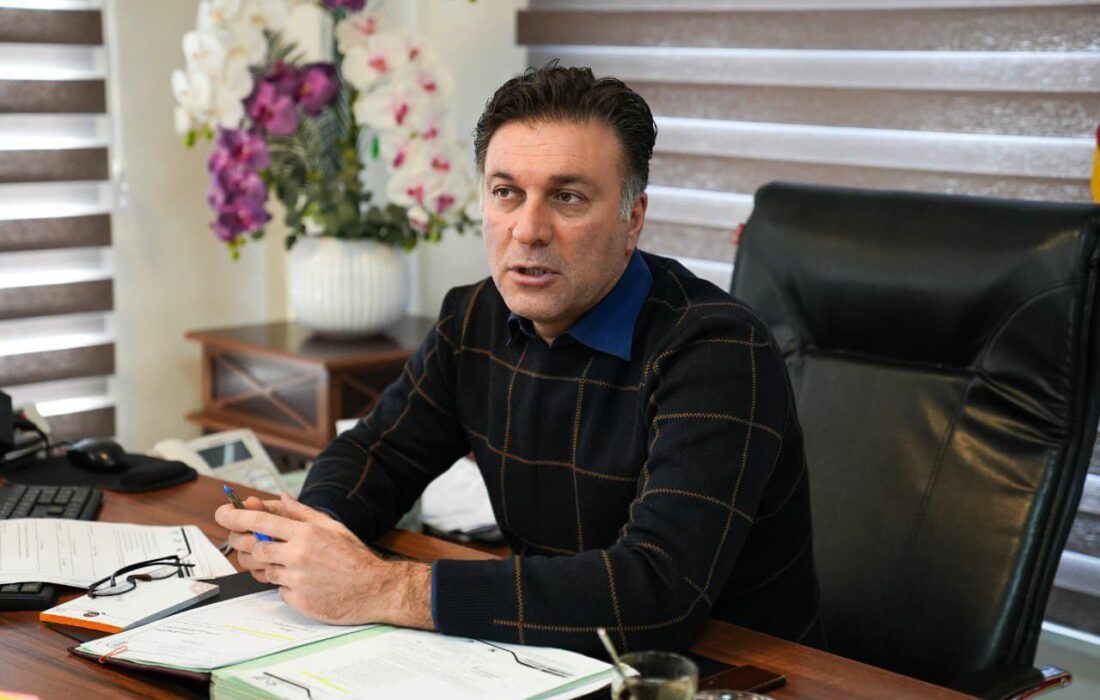 برگزاری جشن قهرمانی تراکتور در دیدار مقابل استقلال خوزستان