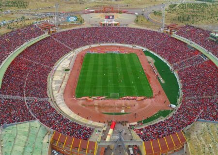 قهرمانی بدون حضور هوادار؟!