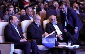 تجلیل ۴ واحد صنعتی نمونه و یک پیشکسوت صنعتی برگزیده ملی با حضور رییس جمهور و استاندار