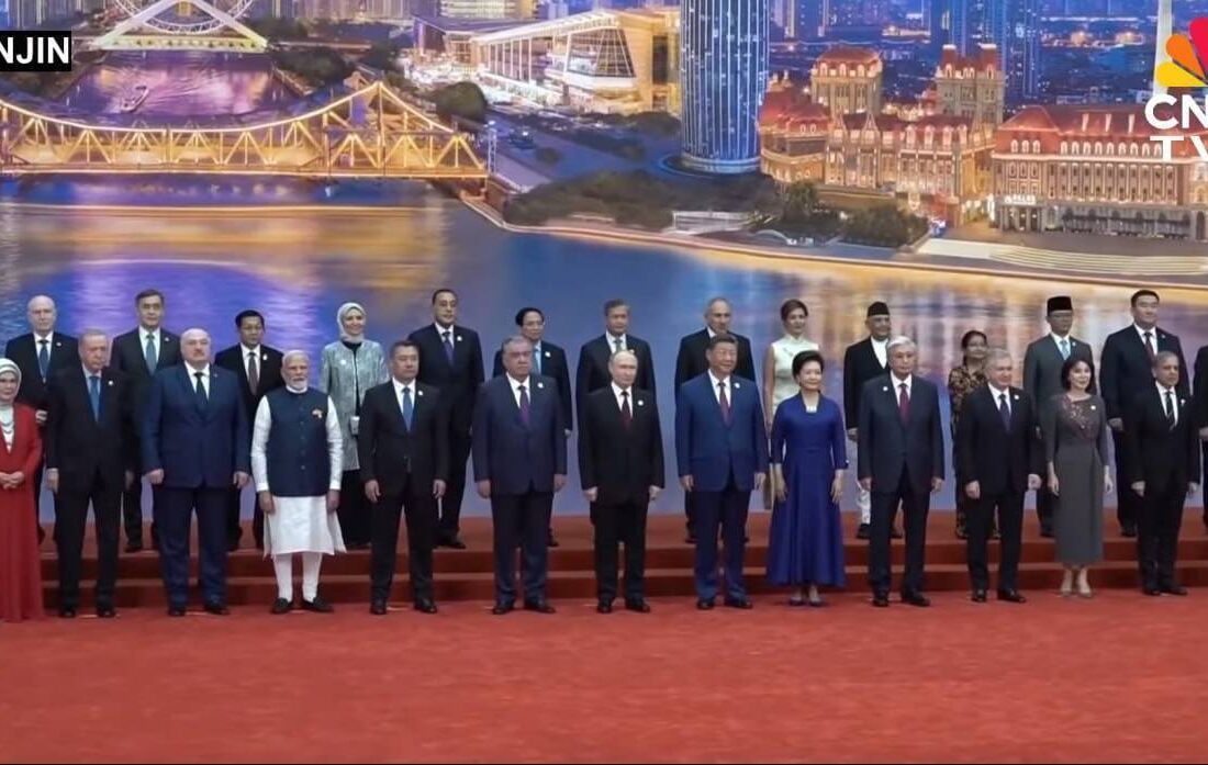 علت غیبت پزشکیان در عکس یادگاری سران شانگهای چه بود؟!