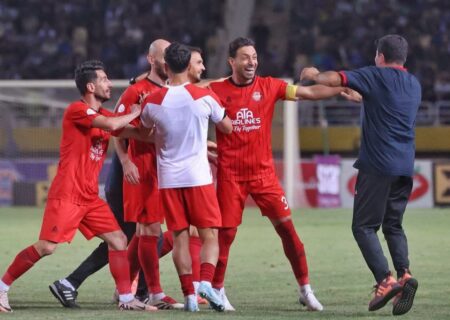 مشهد کنسل شد؛ استقلال و تراکتور بدون تماشاگر در تبریز