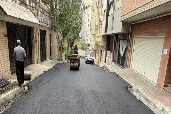آسفالت ریزی ۶۲۹ تنی در معابر سطح حوزه شهرداری منطقه ۲ در طول هفته گذشته