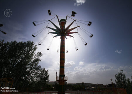 خرید ۱۲ دستگاه تجهیزات شهربازی به ارزش ۹۰۰ میلیارد ریال