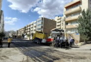 آغاز آسفالت اساسی معابر فرشته شمالی توسط شهرداری منطقه ۵
