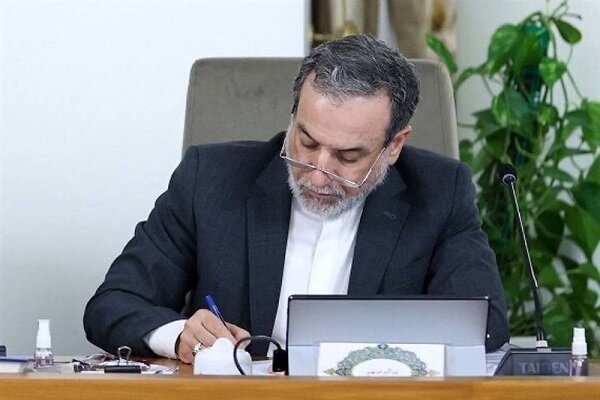 نامه عراقچی به گوترش در مورد غیرقانونی بودن بازگرداندن قطعنامه‌های لغوشده شورای امنیت علیه ایران