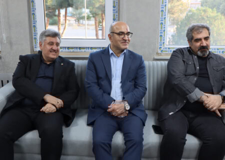 برگزاری جشنواره‌های هنری مبتنی بر قابلیت‌های بومی هر منطقه
