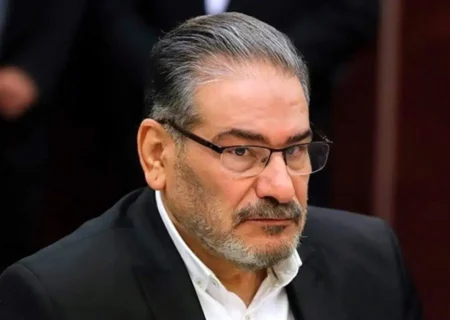 خودتان محرم و نامحرم را رعایت نمی کنید، بعد مردم را به حجاب دعوت می کنید؟!