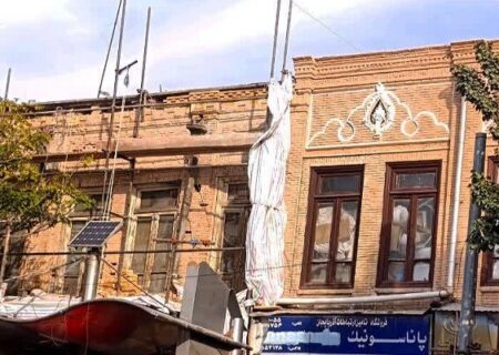 آغاز فاز نهایی مرمت جداره های تاریخی، در خیابان امام خمینی(ره)