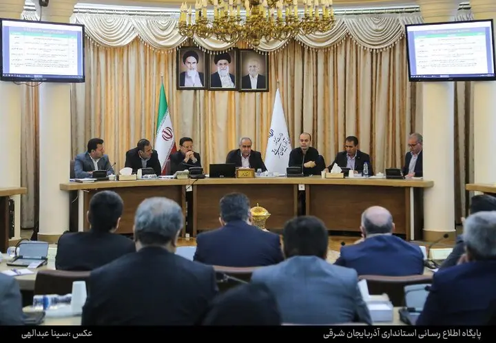 احیای دریاچه ارومیه تنها با همکاری نزدیک مردم، دستگاه‌های اجرایی، دانشگاه‌ها و پشتیبانی دولت محقق خواهد شد