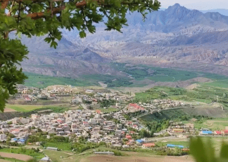 «خاروانا» سؤزو نه آنلام‌دا دیر؟