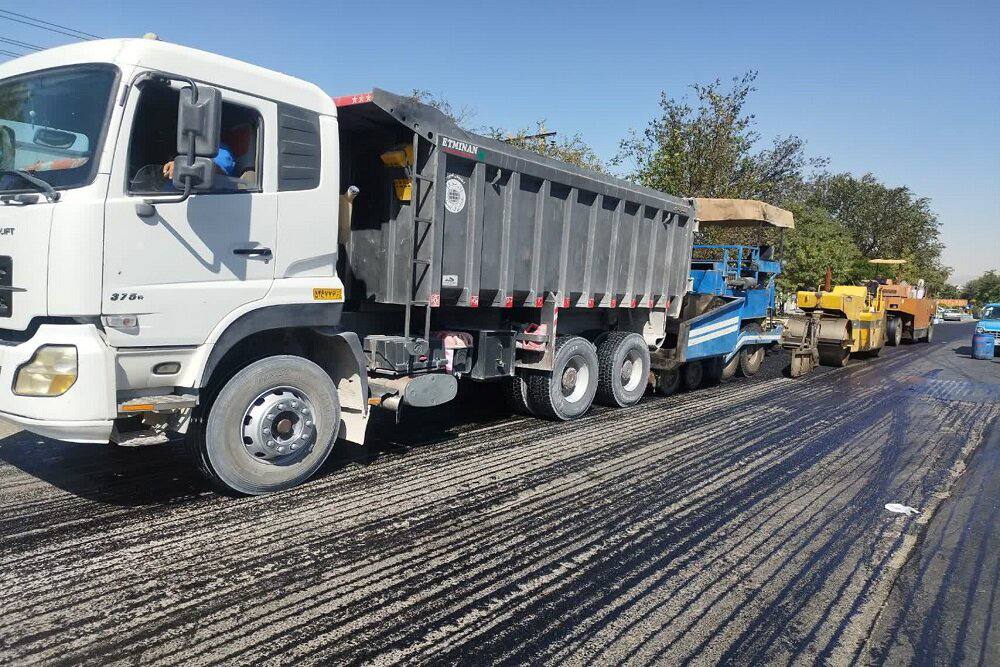 آسفالت‌ریزی ۷ هزار و ۸۲۶ تنی در ۳۷ محله و معبر شهری طی هفته گذشته