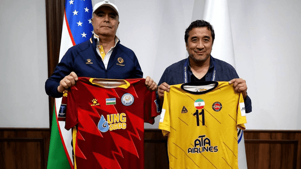 تراکتور با پیراهن زرد مقابل نسف قارشی صفآرایی میکند