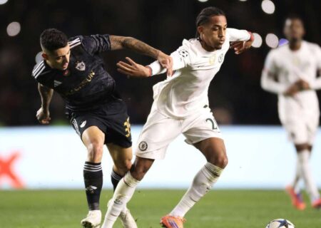 نمایش شجاعانه قره‌باغ مقابل غول انگلیسی