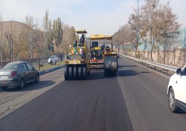 آسفالت ریزی بیش از یک هزار و ۵۰۰ تنی در معابر سطح حوزه شهرداری منطقه ۲ در طول هفته گذشته