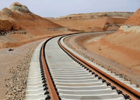 ۱۷۰ کیلومتر مسیر راه آهن میانه_اردبیل ریل‌گذاری شده است