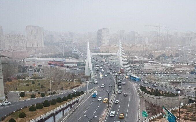 جو آرام و پایدار در اغلب نقاط کشور/ تداوم آلودگی شهرهای صنعتی