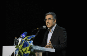 رئیس کمیسیون صنایع مجلس: مسؤولان به‌جای تشویق، صادرکنندگان را تنبیه می‌کنند