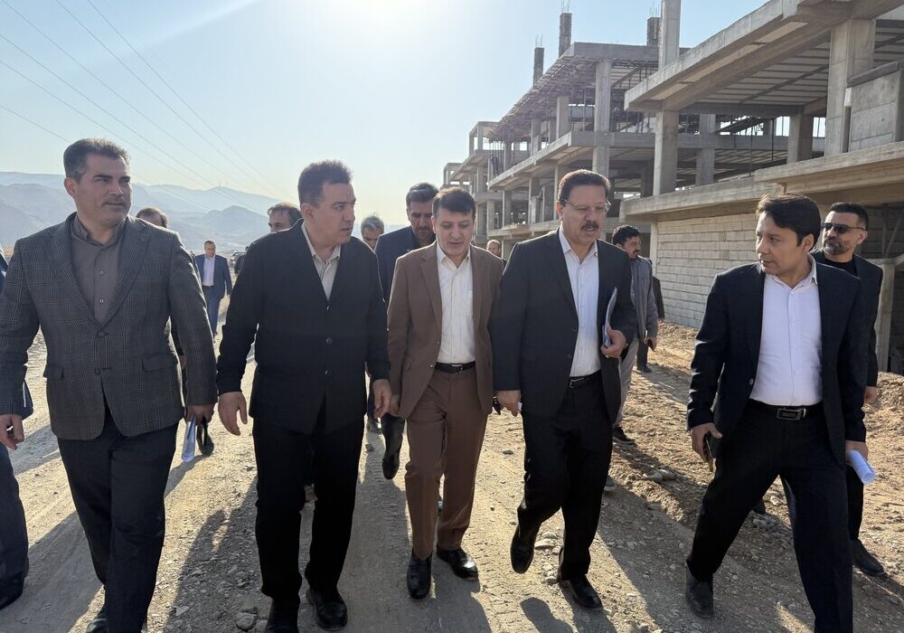 بازدید مسئولان ارشد آذربایجان شرقی از پروژه شهرک جوانان تبریز/ تأکید بر تسریع در اجرا و رفع موانع زیرساختی