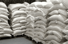 کشف ۱۶ تن آرد یارانه‌ای خارج از شبکه در تبریز