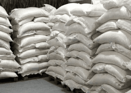 کشف ۱۶ تن آرد یارانه‌ای خارج از شبکه در تبریز