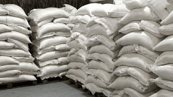 کشف ۱۶ تن آرد یارانه‌ای خارج از شبکه در تبریز