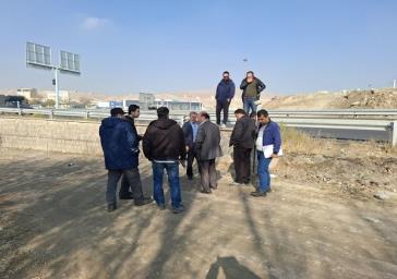 هماهنگی برای تثبیت محل جابجایی تیرهای برق در پروژه تقاطع غیرهمسطح سه‌راهی اهر