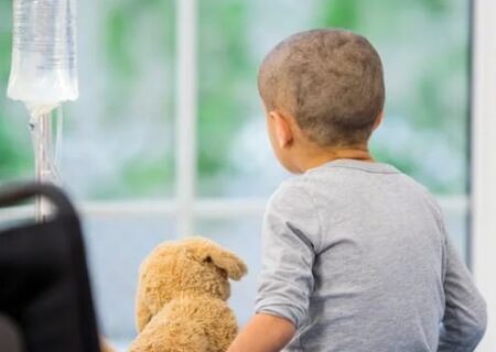 افزایش اضطراب والدین کودکان مبتلا به سرطان با شنیدن اخبار مرگ