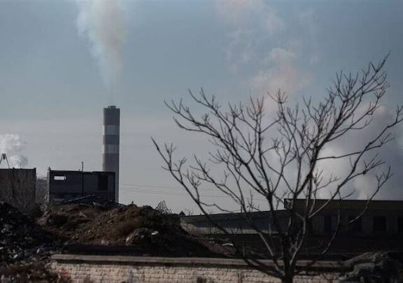 «توقف مازوت‌سوزی در تبریز و بناب؛ تداوم آتش‌سوزی نمنق»