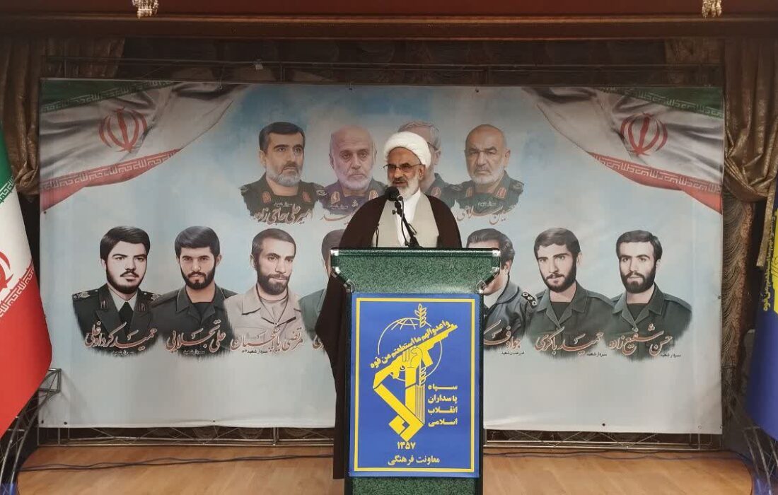 آذربایجان در حوادث مهم انقلاب، امامت کرده است