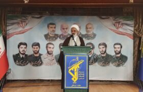 آذربایجان در حوادث مهم انقلاب، امامت کرده است