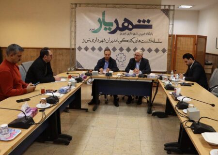 استفاده روزانه ۷۰ هزار تبریزی از قطار شهری / تحقق ۱۲۰ درصدی عملکرد درآمدی مترو در شش‌ماهه نخست سال