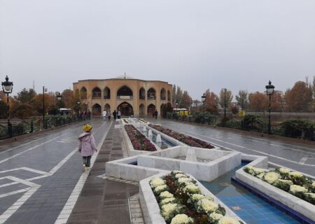 شاه‌گلی تبریز در آغوش باران پاییزی