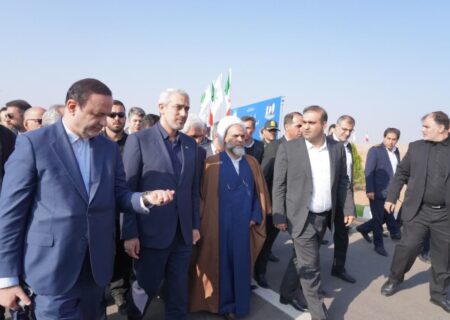 با حضور وزیر اقتصاد؛ جاده اوراسیا در منطقه آزاد ارس به بهره برداری رسید