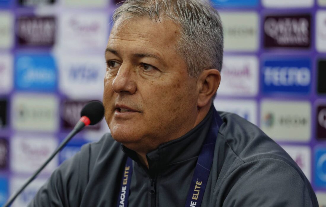 تراکتور آماده نمایش باکیفیت مقابل نسف است