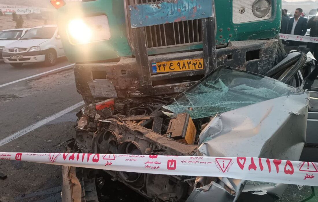 یک کشته و ۹ دستگاه خودرو تصادفی در لاله